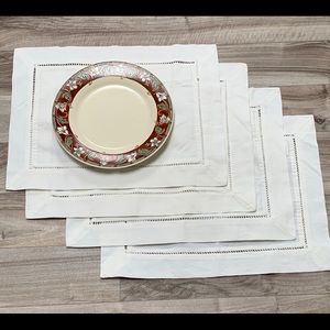 Elegant White Table Linens Set